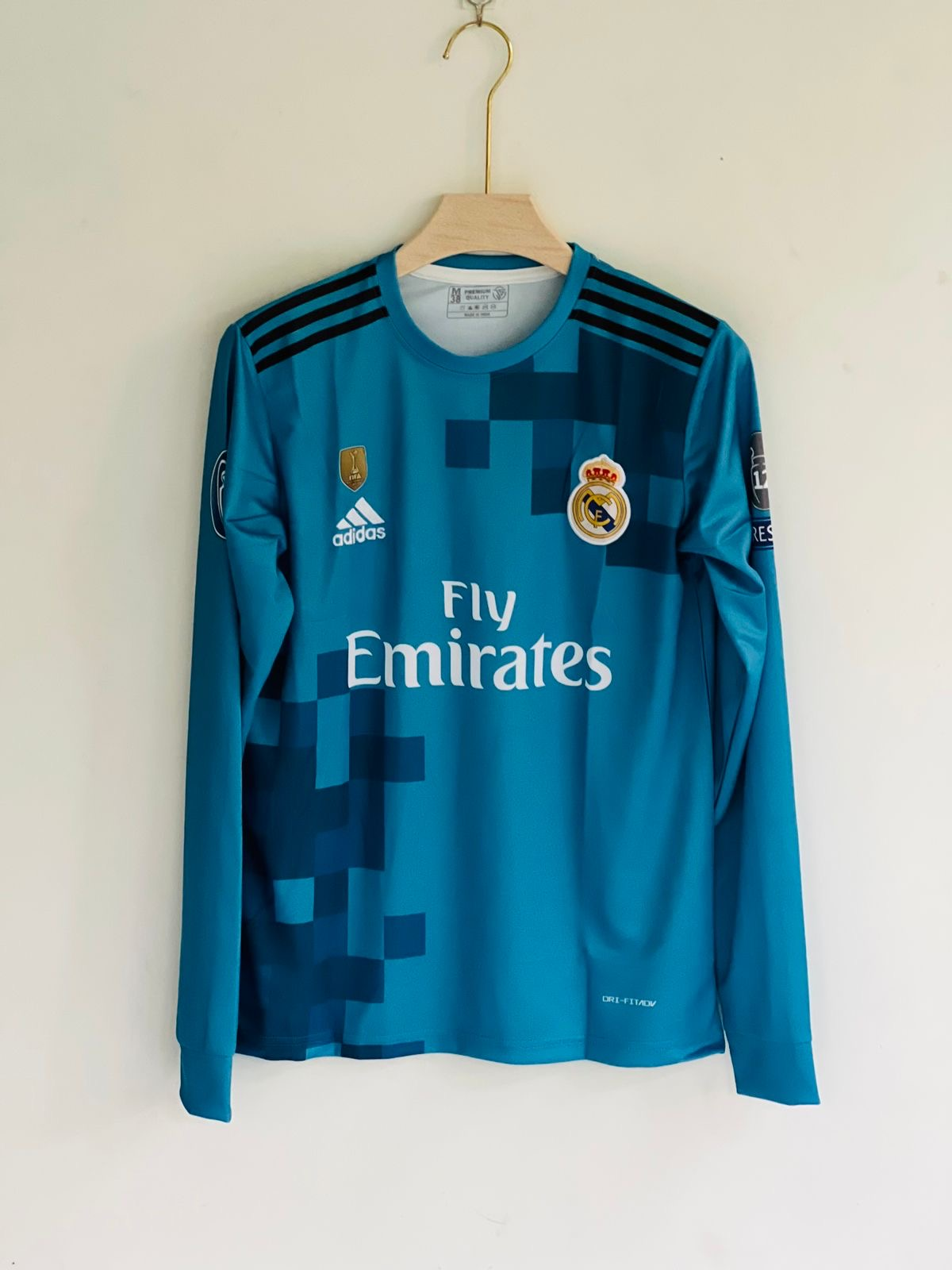 RONALDO BYCYCLE KICK 2018 RETRO REAL MADRID FULL SLEEVE
