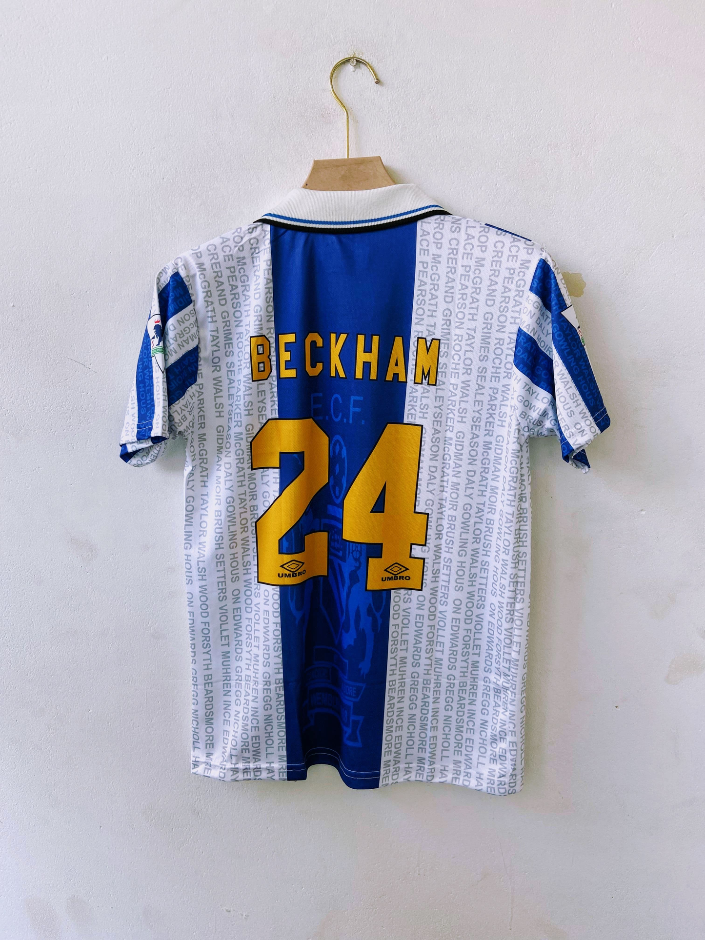 DAVID BECKHAM 24 MANCHESTER UNITED VINTAGE JERSEY