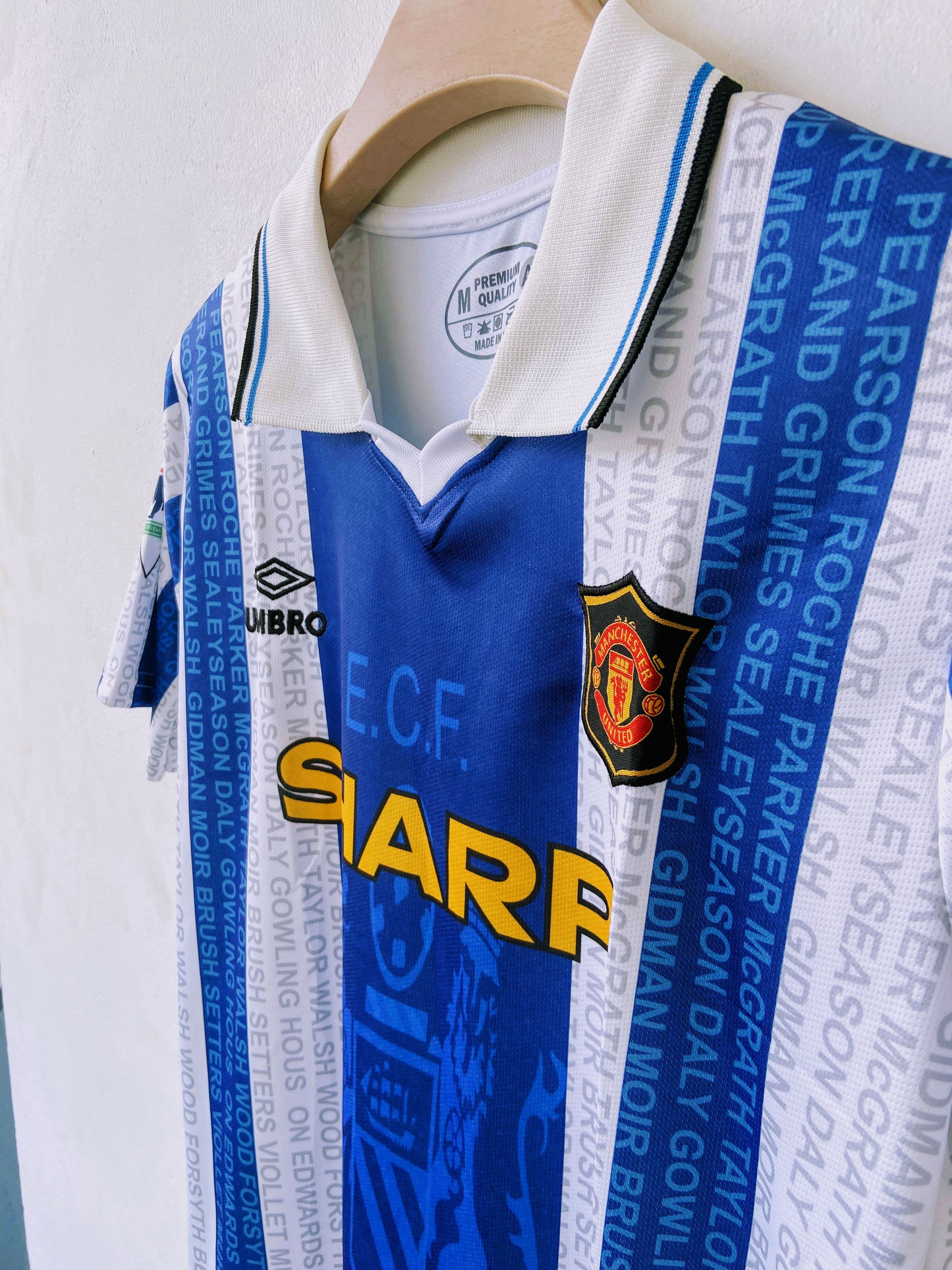 DAVID BECKHAM 24 MANCHESTER UNITED VINTAGE JERSEY