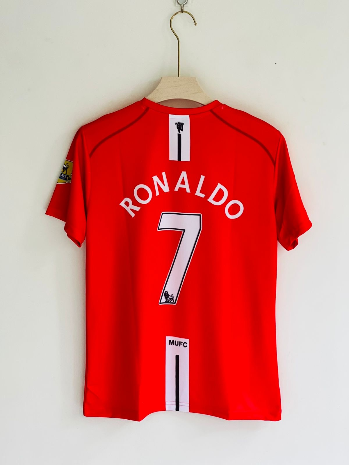 RONALDO AIG RETRO MANCHESTER UNITED