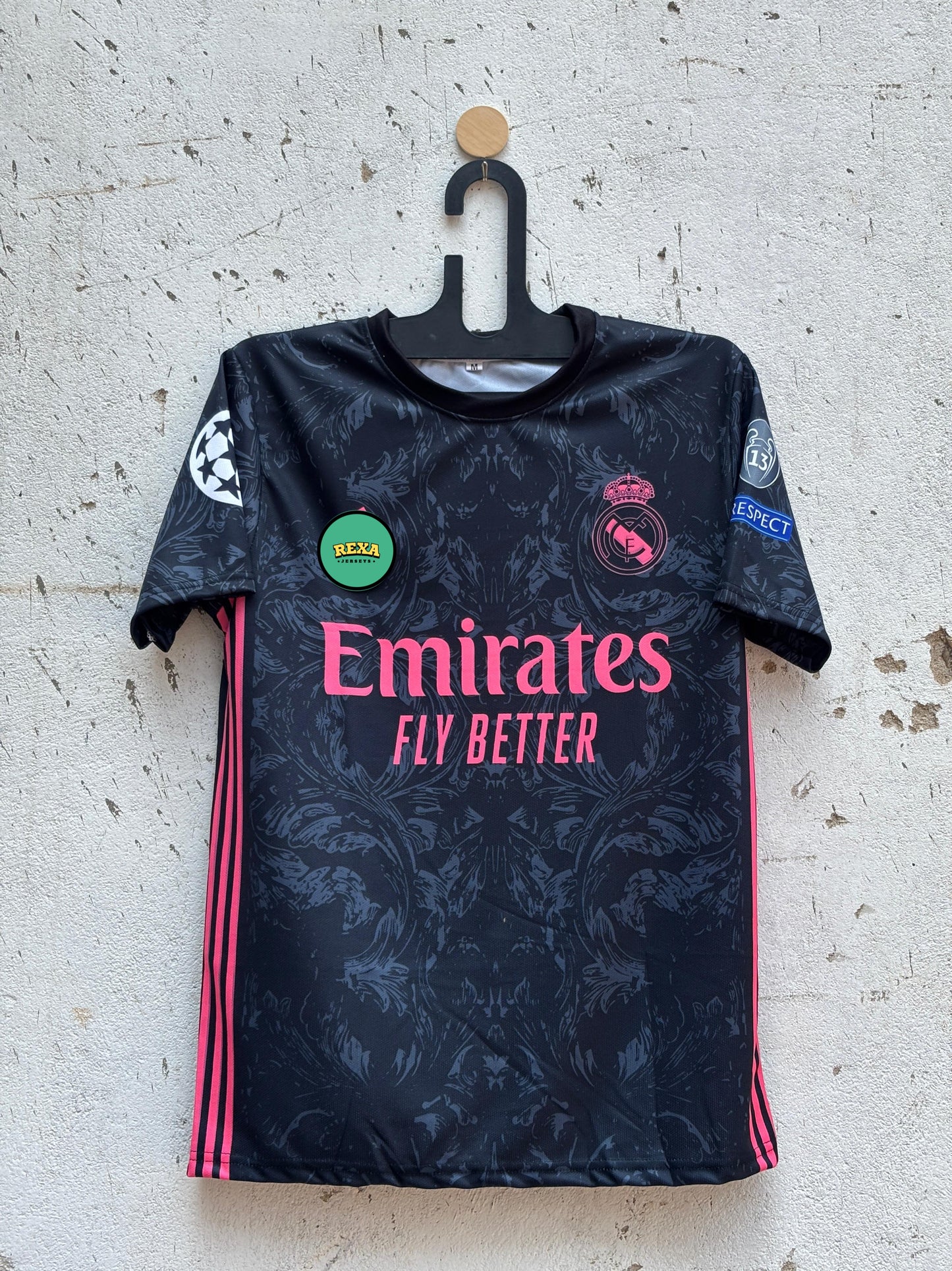 SERGIO RAMOS REAL MADRID BLACK RETRO JERSEY AVAILABLE